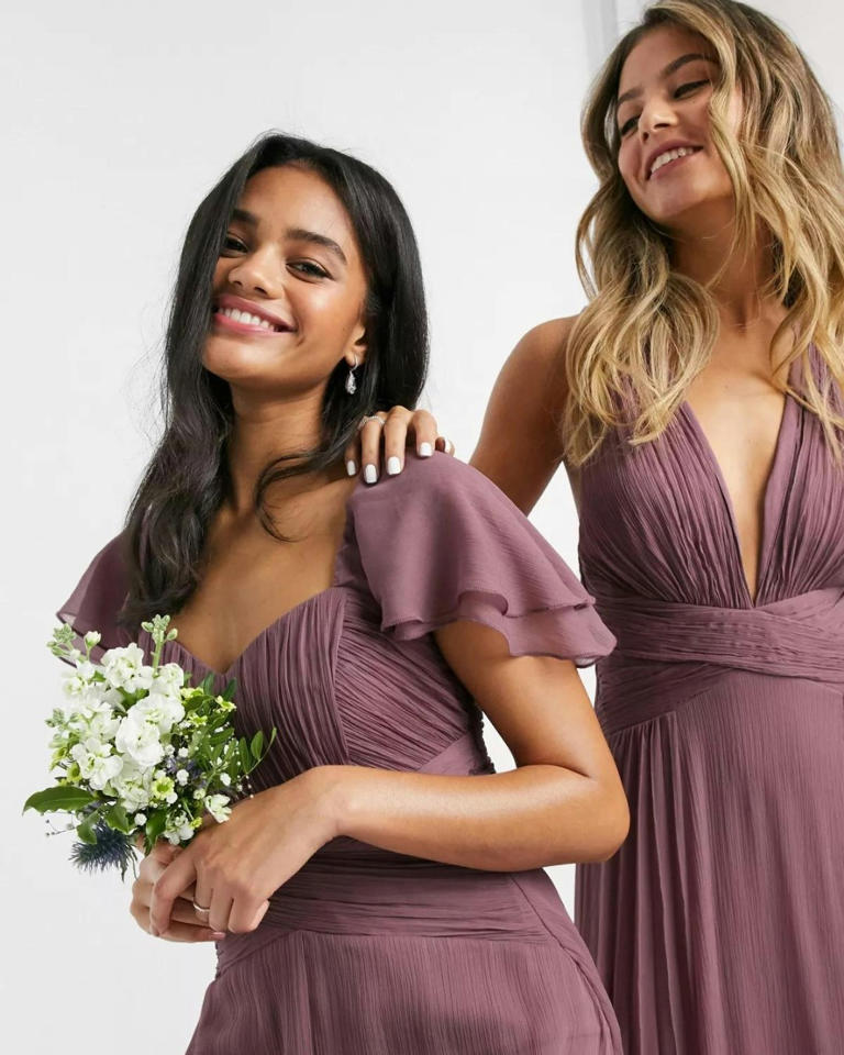 These ASOS bridesmaid dresses will have your bridal squad looking ...