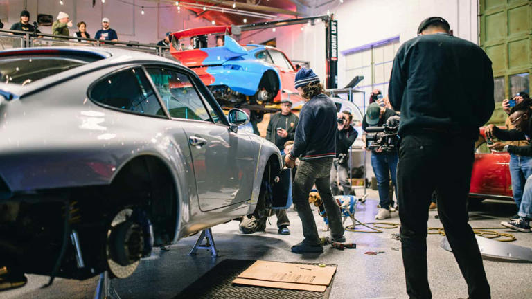 Watching an RWB Porsche Build Is Unlike Anything You've Ever Seen