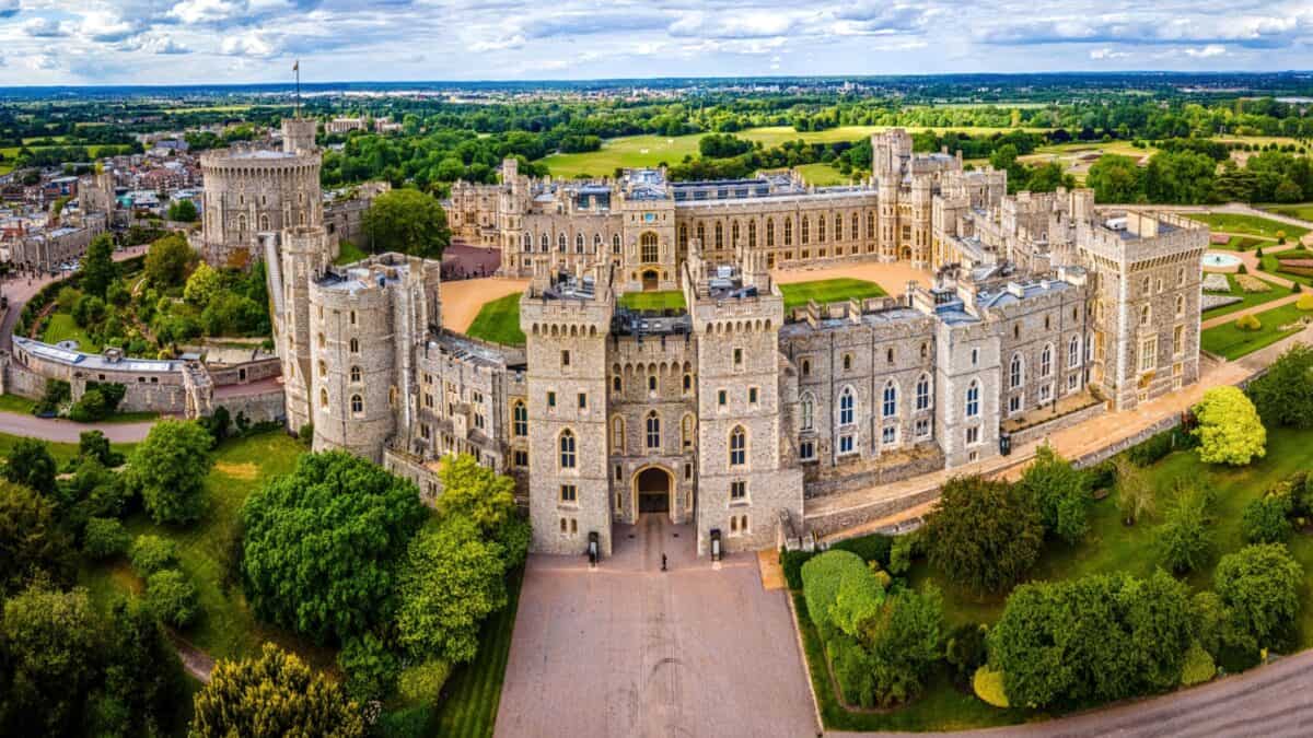 <p>Windsor Castle, in the English county of Berkshire, is the world’s largest and oldest occupied castle. It is open to visitors throughout the year and is an official residence of The Queen. The castle’s history spans almost 1,000 years, and it remains a working palace today.</p><p><strong>Location & Tips:</strong> Situated in Windsor, just outside London, it’s easily accessible by train from London’s Paddington or Waterloo stations. Check the castle’s official website before visiting, as it closes for royal events.</p>
