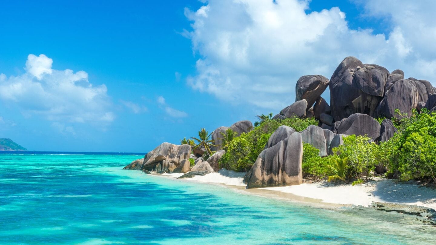 12 Paradise Islands You MUST Visit Before You Die