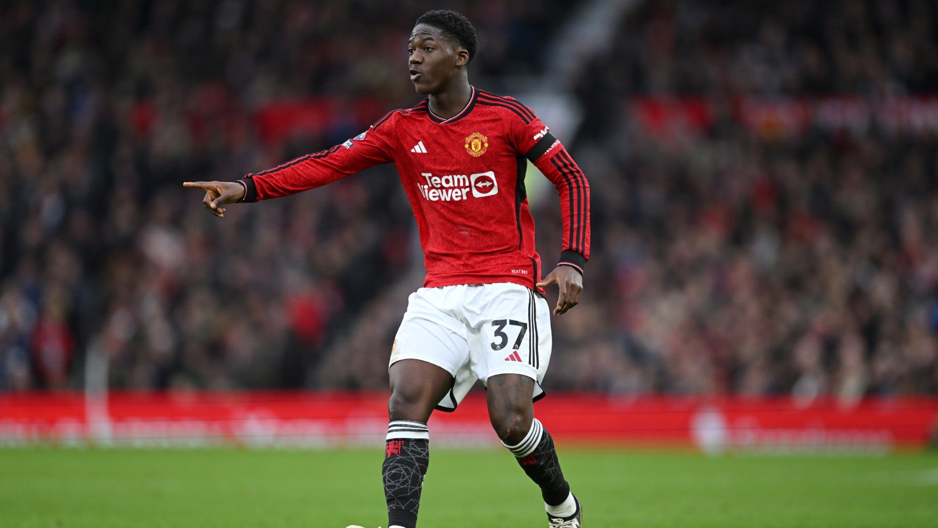 Man Utd Captain Bruno Fernandes Sends Touching Message To Kobbie Mainoo ...