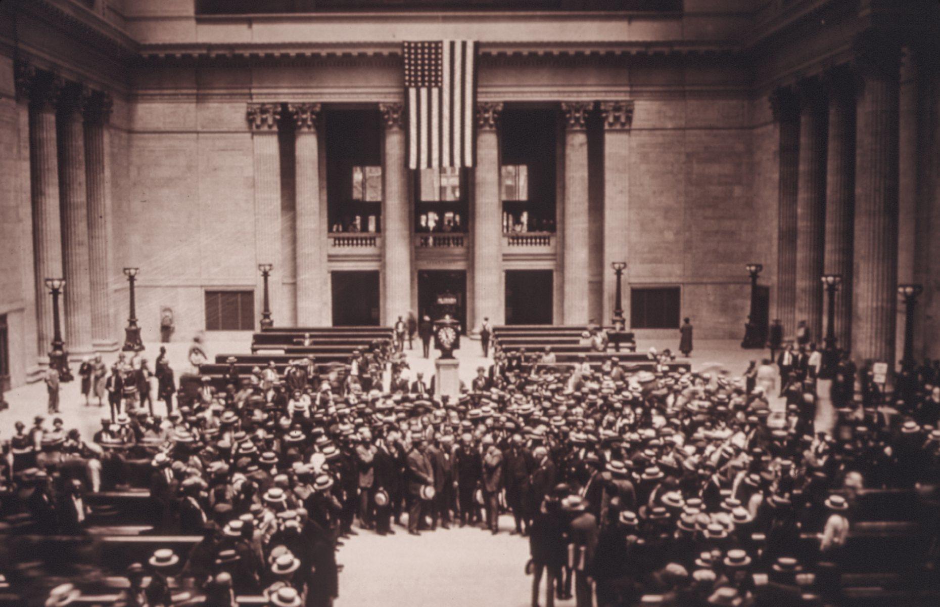 <p>Shown here at its dedication ceremony in 1925, Chicago’s Union Station has served America’s rail travelers for almost a century. Designed by Daniel Burnham – the architect behind the iconic Flatiron Building in New York and many more landmarks in the Windy City – it took 10 years and a cool $75 million ($1bn today) to complete. It is now one of Amtrak’s busiest stations, as since 1972 all the operator’s Chicago services have departed from and terminated at Union Station.</p>