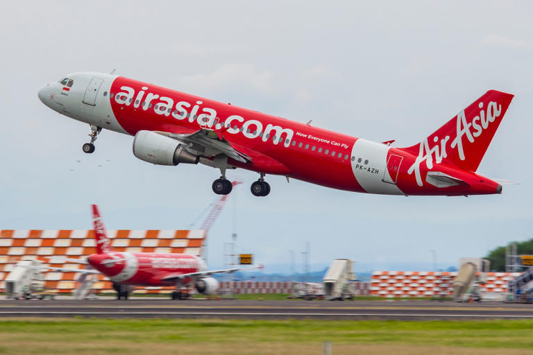 AirAsia Rewards: The Simple Flying Guide