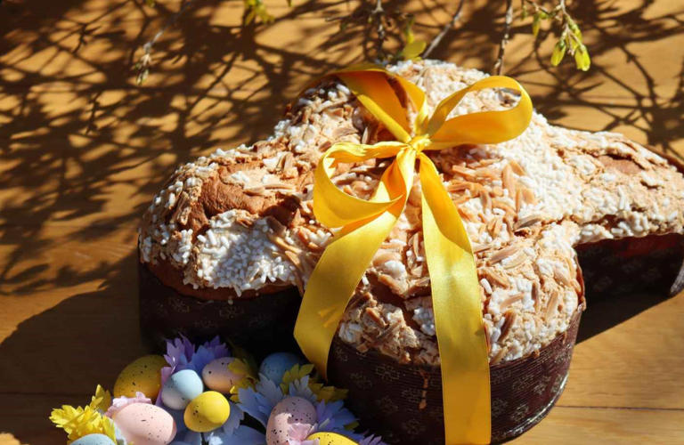 10 Traditional Italian Easter Desserts 0048