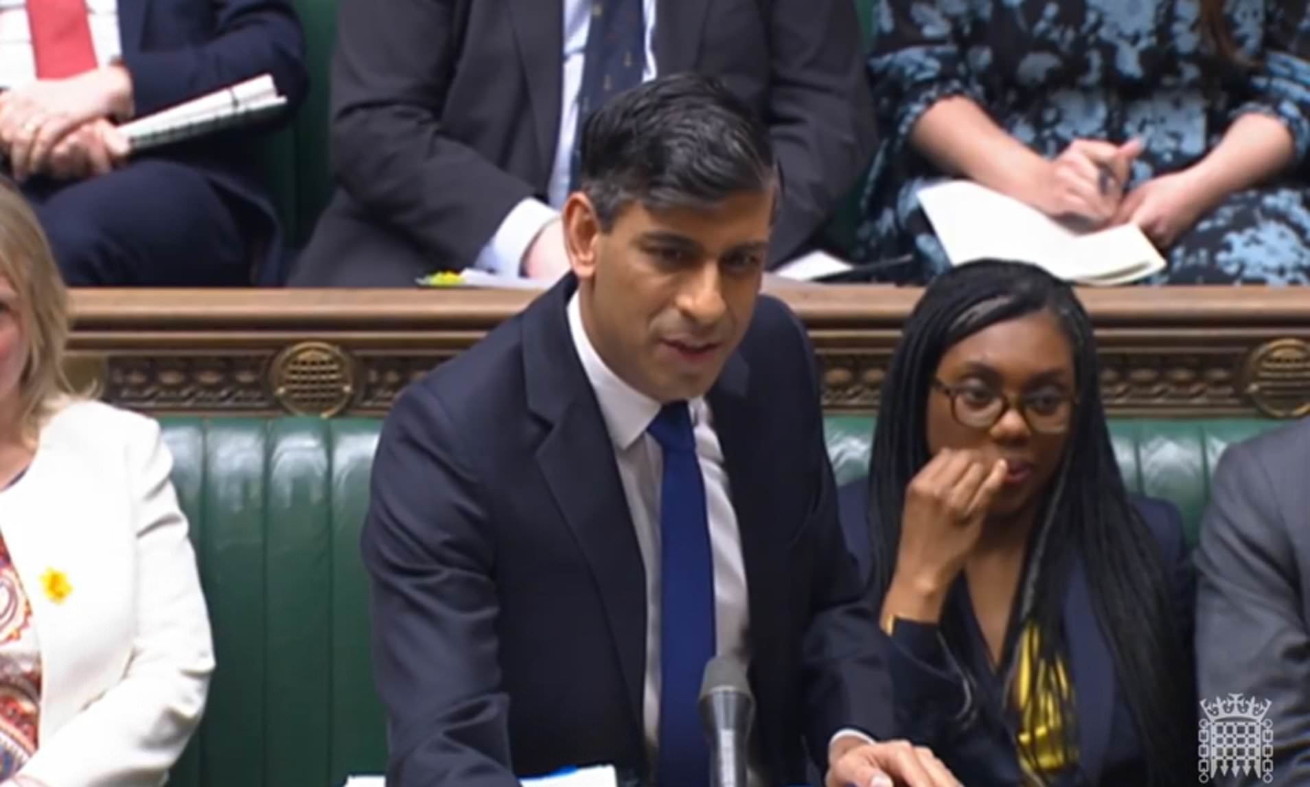 Rishi Sunak Clashes With Keir Starmer On Cost-of-living And Rwanda As ...