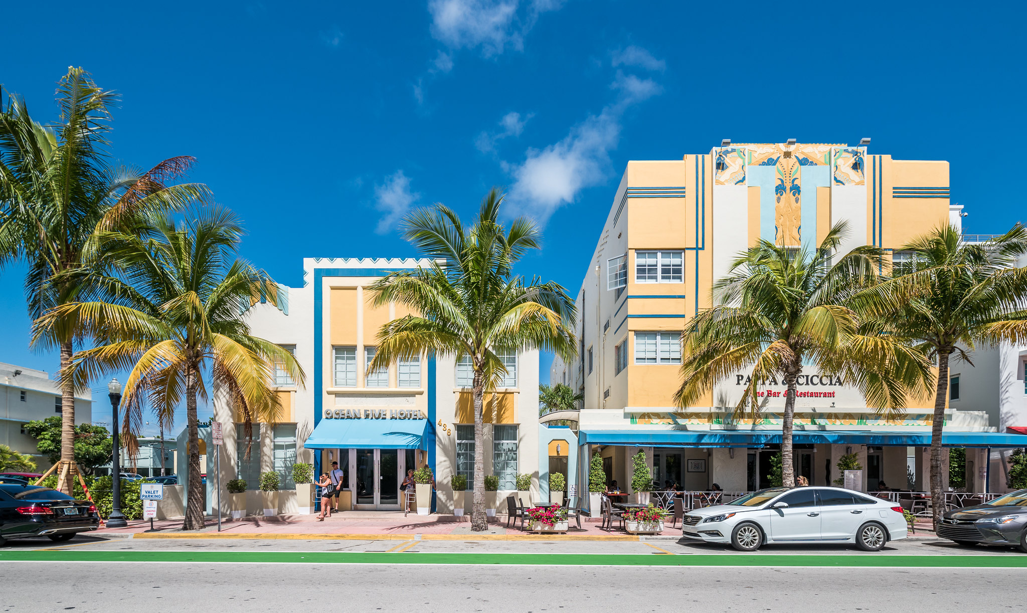 <p>Miami Beach is one of the more unique sandy destinations in Florida because it’s where you’ll find the colorful Art Deco Historic District, which features restored buildings from the 1930s and 40s.</p>