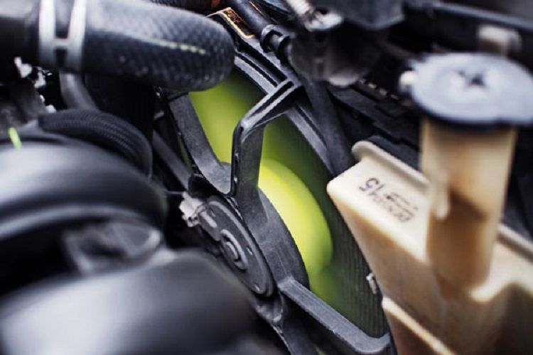 Ternyata merawat extra fan radiator mobil gampang, begini caranya