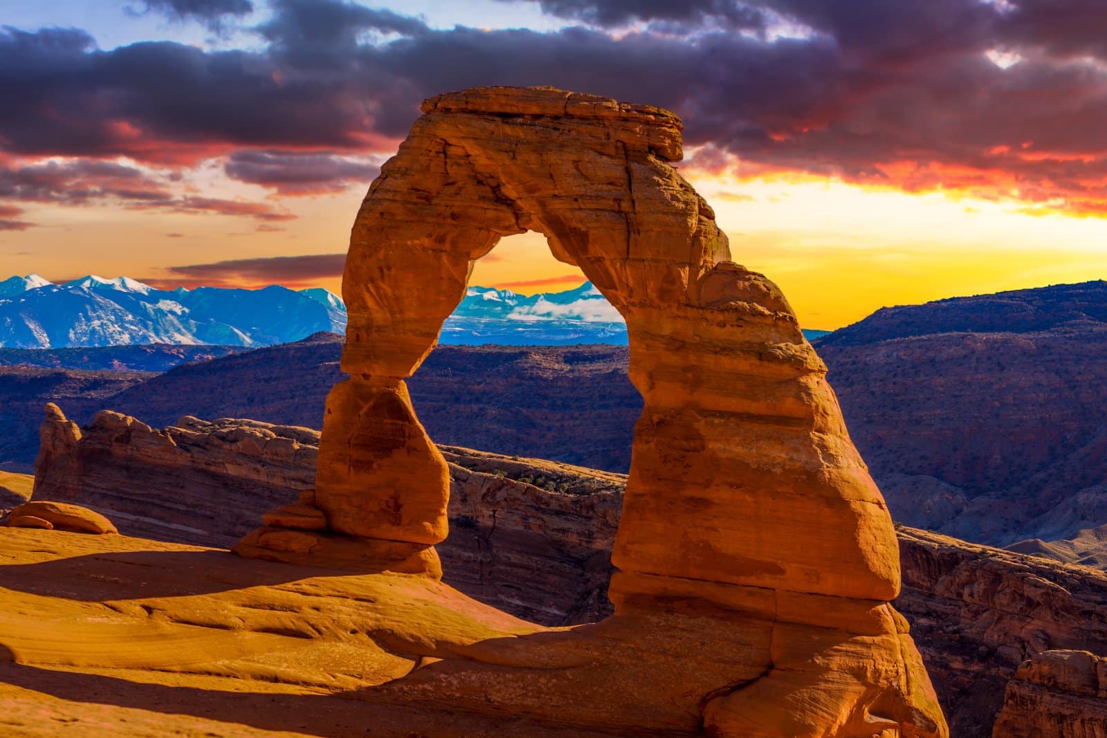 <p><span>Embark on an outdoor adventure in Moab, with its red rock canyons, towering arches, and desert landscapes that rival the natural wonders of the Australian Outback and African savannas.</span></p>