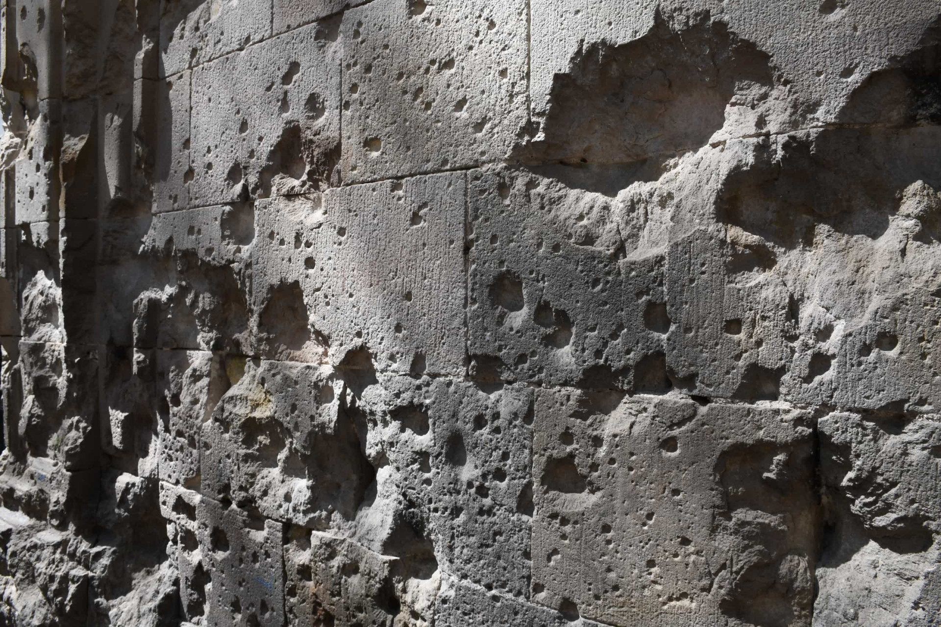 20 easy DIY jobs that will save you thousands