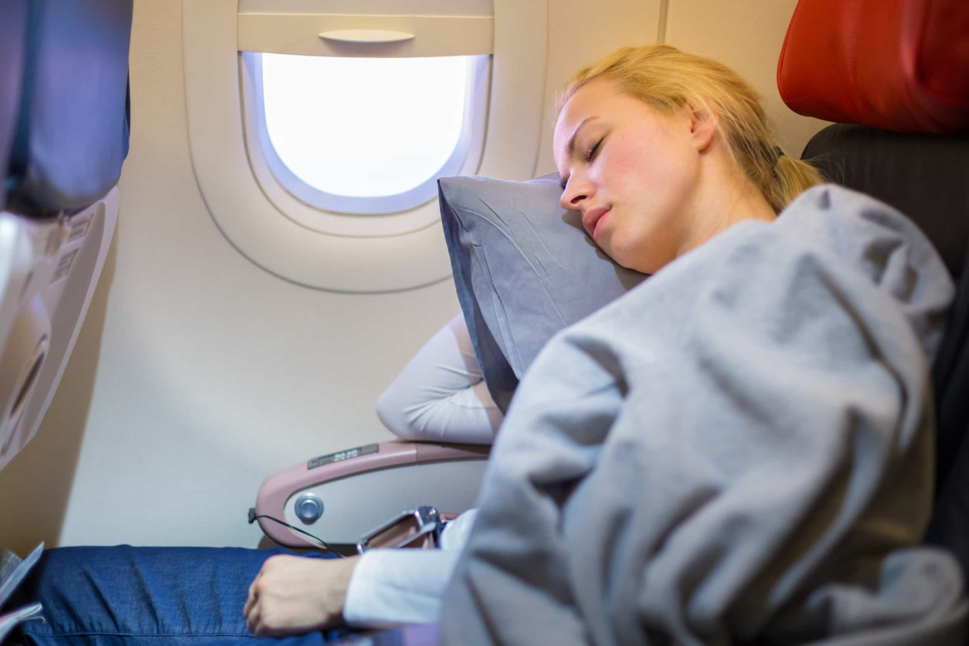 <p>It's not always easy when you're in a crowded plane, but get some sleep, even if it’s a short nap. For extra comfort, get a blanket and pillow.</p><p><a href="https://www.msn.com/en-us/community/channel/vid-7xx8mnucu55yw63we9va2gwr7uihbxwc68fxqp25x6tg4ftibpra?cvid=94631541bc0f4f89bfd59158d696ad7e">Follow us and access great exclusive content every day</a></p>
