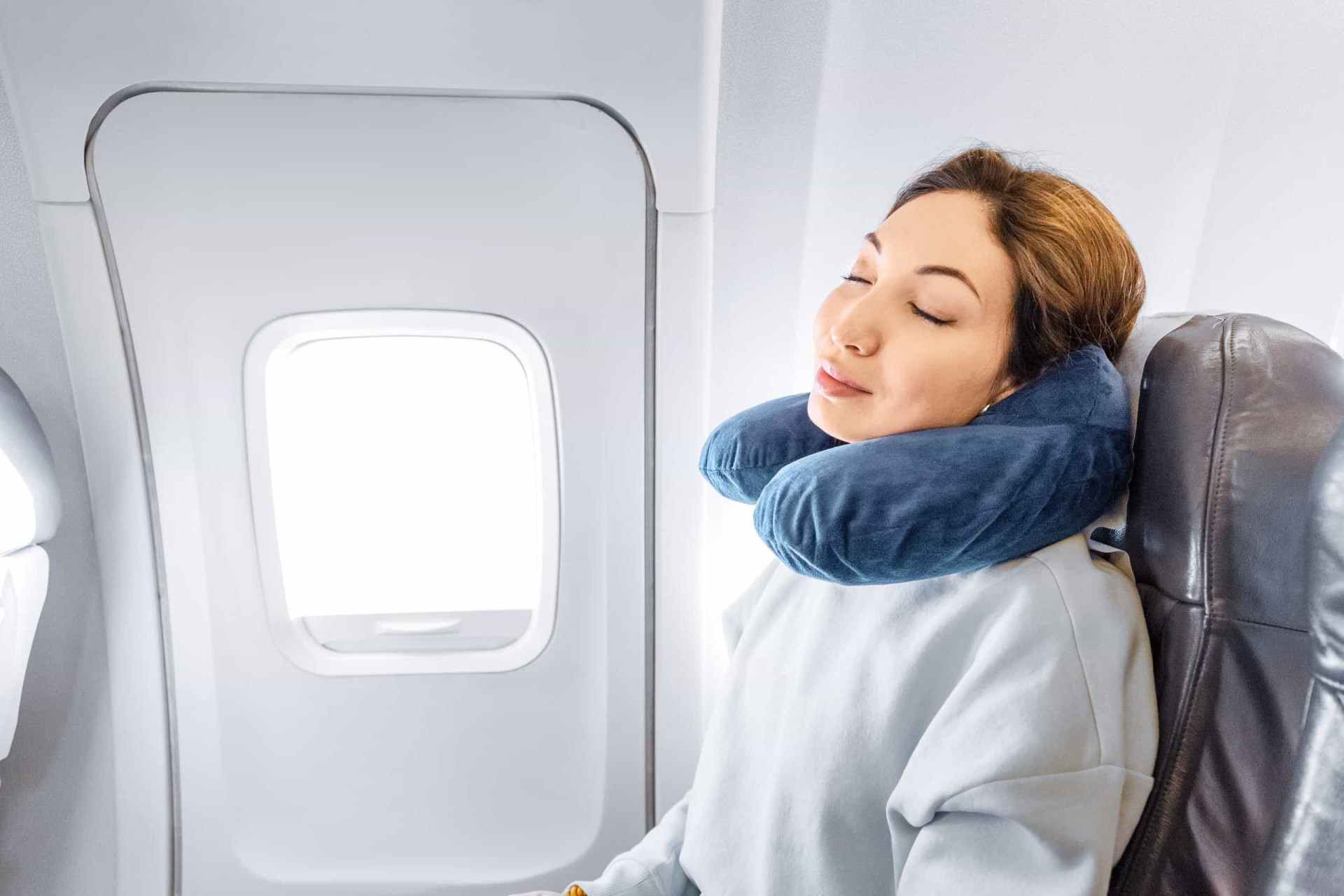 <p>A small pillow is a must-have carry-on item for long-distance travelers. You can find them at almost every airport, and it's a small price to pay for not destroying your neck.</p><p>You may also like:<a href="https://www.starsinsider.com/n/190447?utm_source=msn.com&utm_medium=display&utm_campaign=referral_description&utm_content=500296v1en-us"> Regrets? The actors who turned down roles in successful movies</a></p>