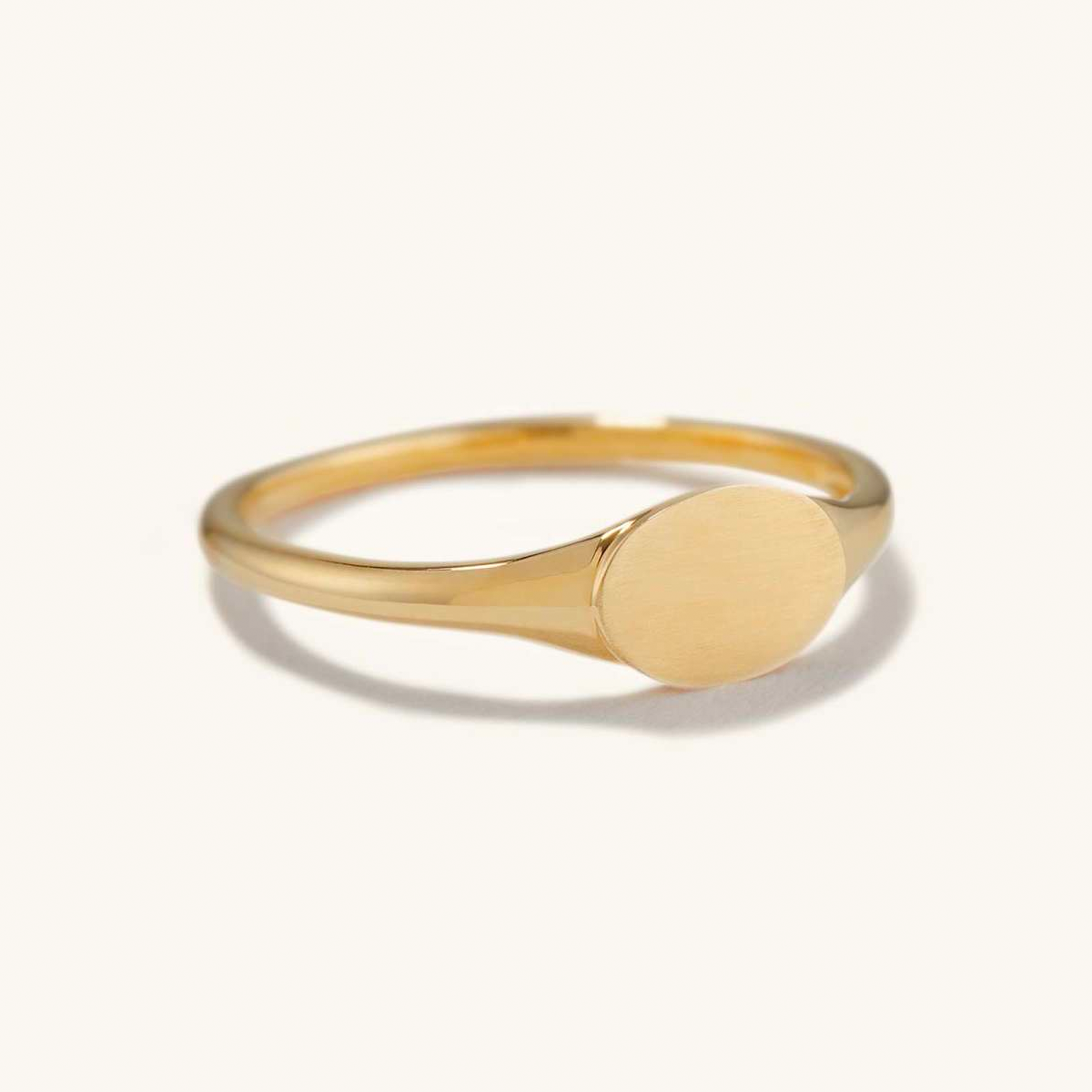 While traditional class rings might not be their thing, this elevated option from <a href="https://www.glamour.com/story/best-affordable-jewelry-brands?mbid=synd_msn_rss&utm_source=msn&utm_medium=syndication">affordable jewelry brand</a> Mejuri is another story. Plus, you can get it engraved with their initial. $198, Mejuri. <a href="https://mejuri.com/shop/products/signet-ring">Get it now!</a><p>Sign up for today’s biggest stories, from pop culture to politics.</p><a href="https://www.glamour.com/newsletter/news?sourceCode=msnsend">Sign Up</a>