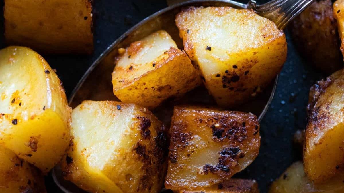 <p>Make delicious Country Potatoes at home in just 15 minutes and make good use of those leftover boiled potatoes! This is a quick and easy diner-style side that's perfect any time of day, loaded with flavor from pantry staple seasonings</p> <p><strong>Get the recipe:</strong> <a href="https://alwaysusebutter.com/country-potatoes/">Country Potatoes</a></p>