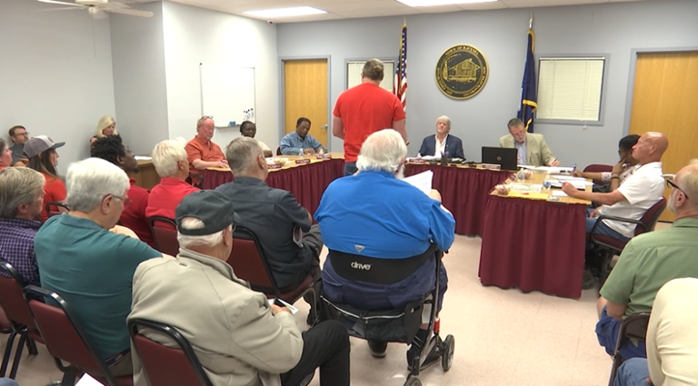 Ravenel residents voice concerns on proposed rezone at 99-acre ...