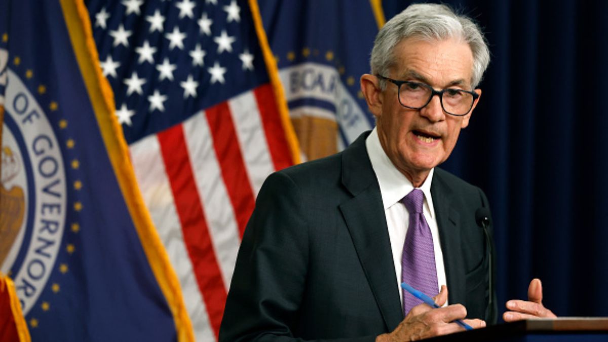 US Fed Keeps Benchmark Rates Steady; Anticipates Continued Economic ...