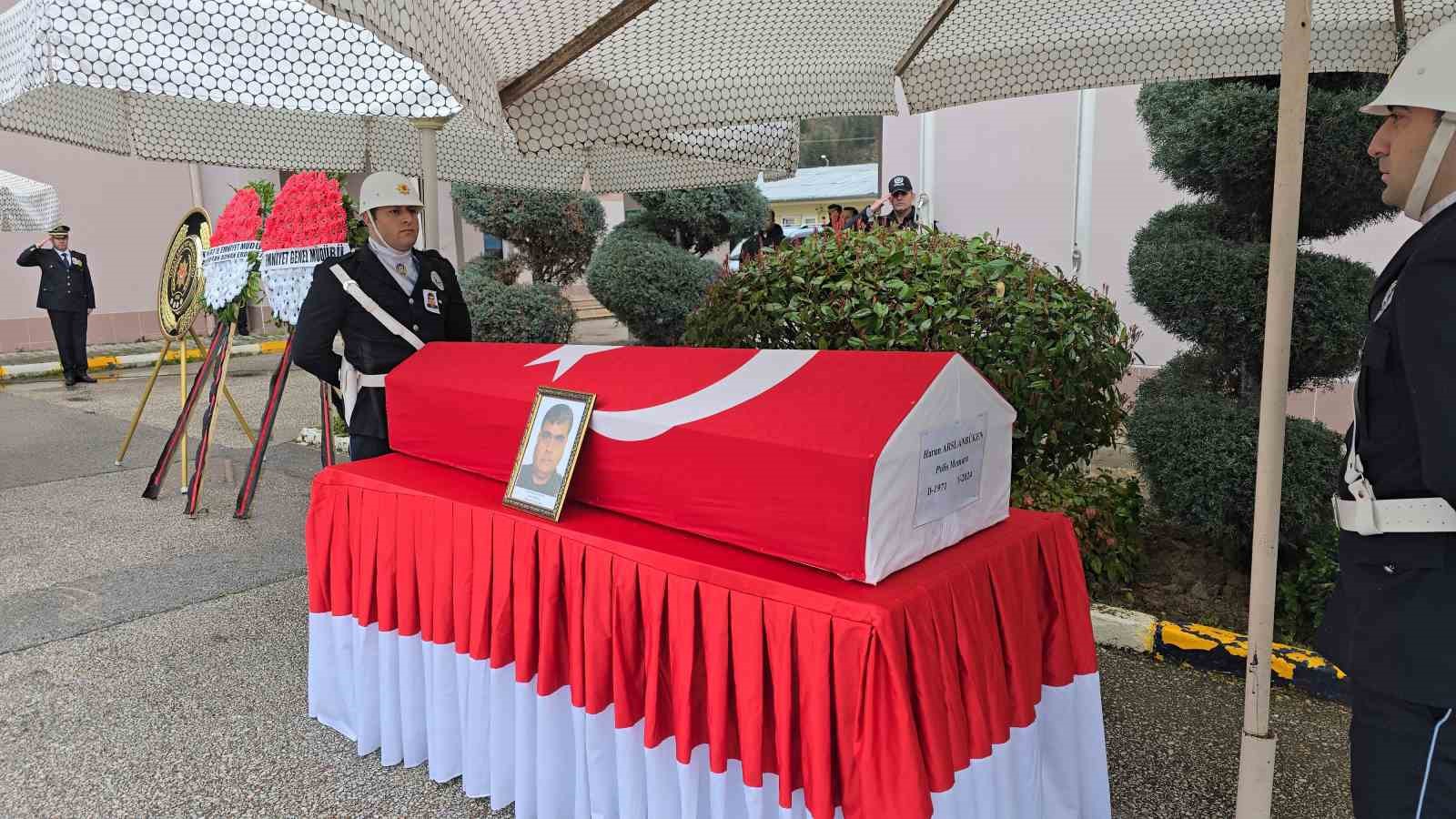 tokat’ta kalp krizi sonucu vefat eden polis memuru için tören düzenlendi