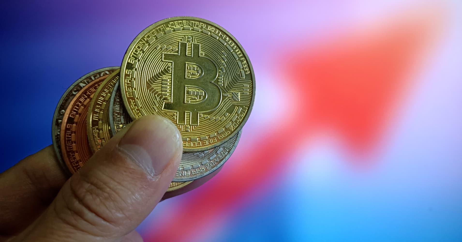 bitcoin rebounds above $67,000 as it shakes off $200 billion slump