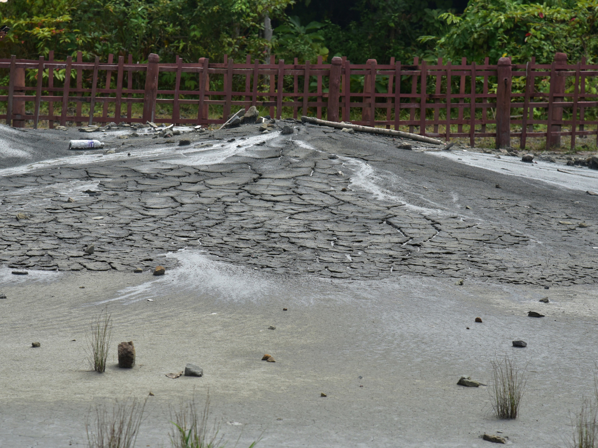<p>Baratang, which belongs to the Great Andaman Chain, contains the only known examples of mud volcanoes in India.</p><p>You may also like:<a href="https://www.starsinsider.com/n/491014?utm_source=msn.com&utm_medium=display&utm_campaign=referral_description&utm_content=689154en-my"> History's most bizarre curses</a></p>