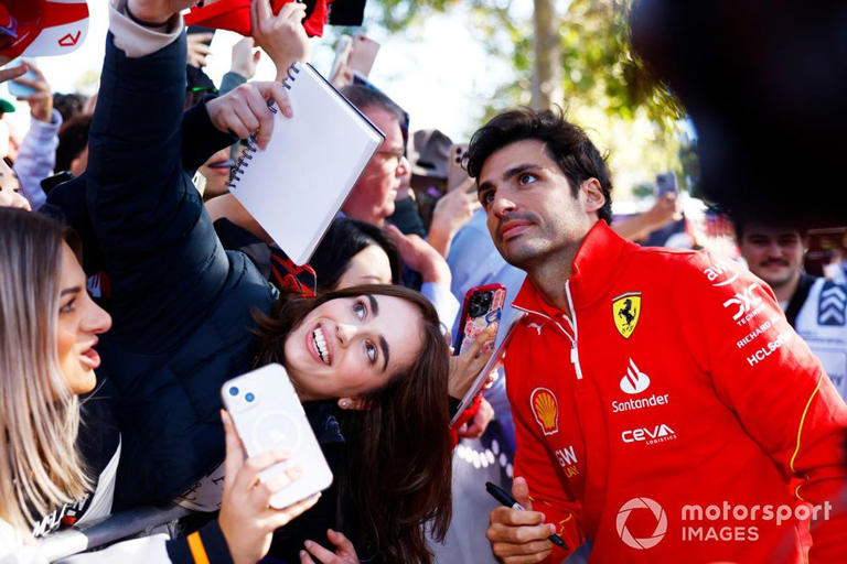 Sainz details recovery process as he bids for F1 return in Australia
