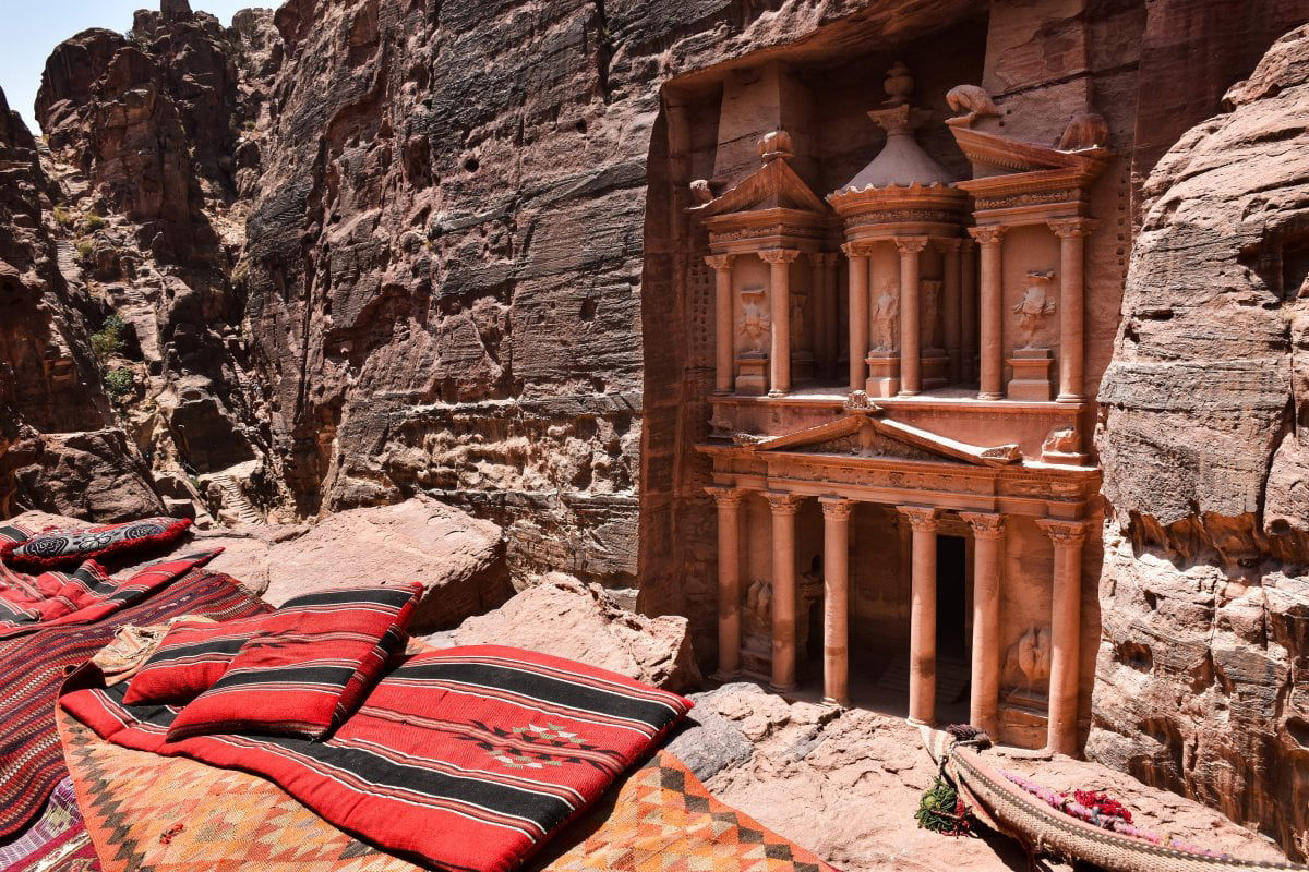 Discover Petra – A Day in Jordan’s Timeless Marvel