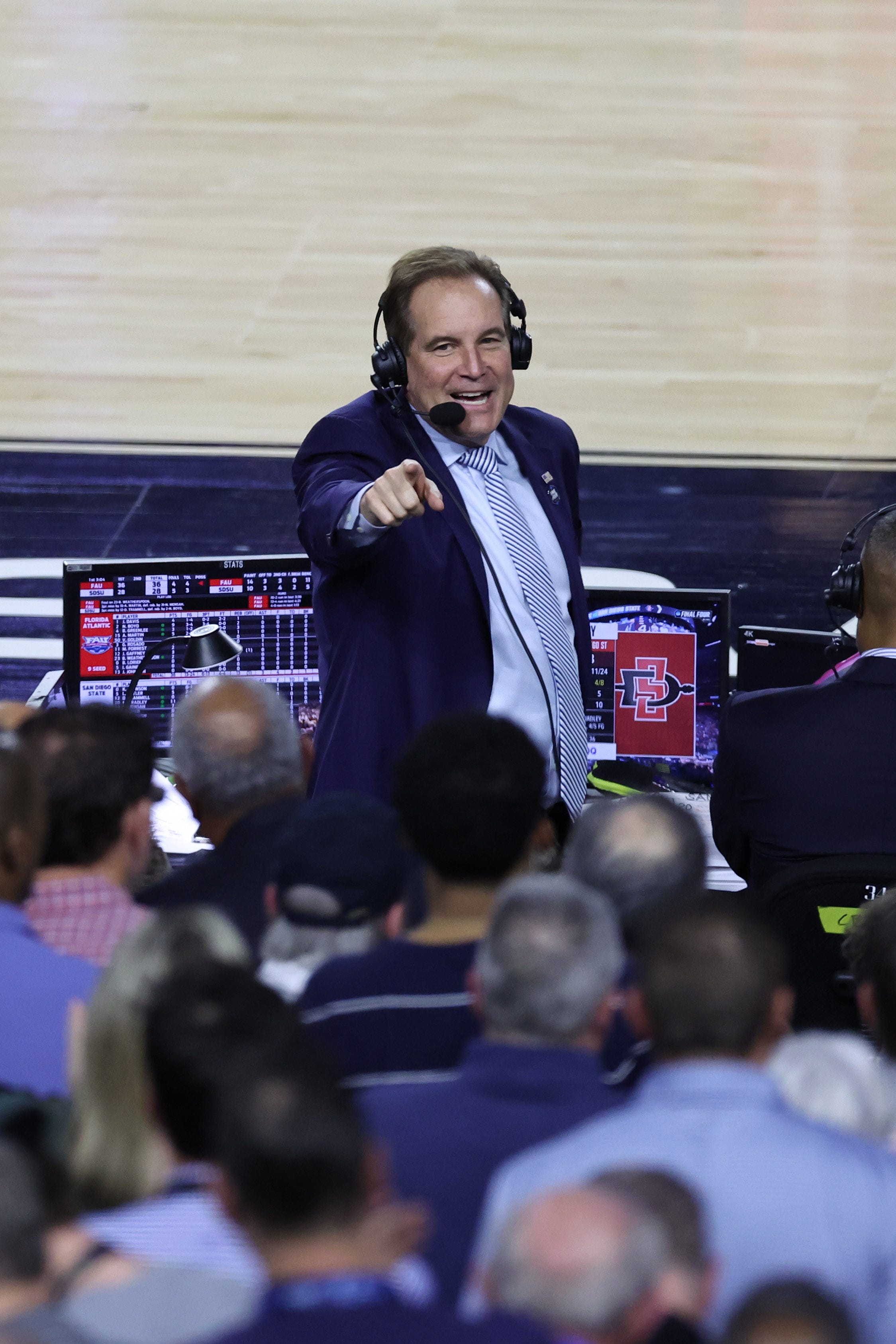 why jim nantz isn't calling any march madness games this year