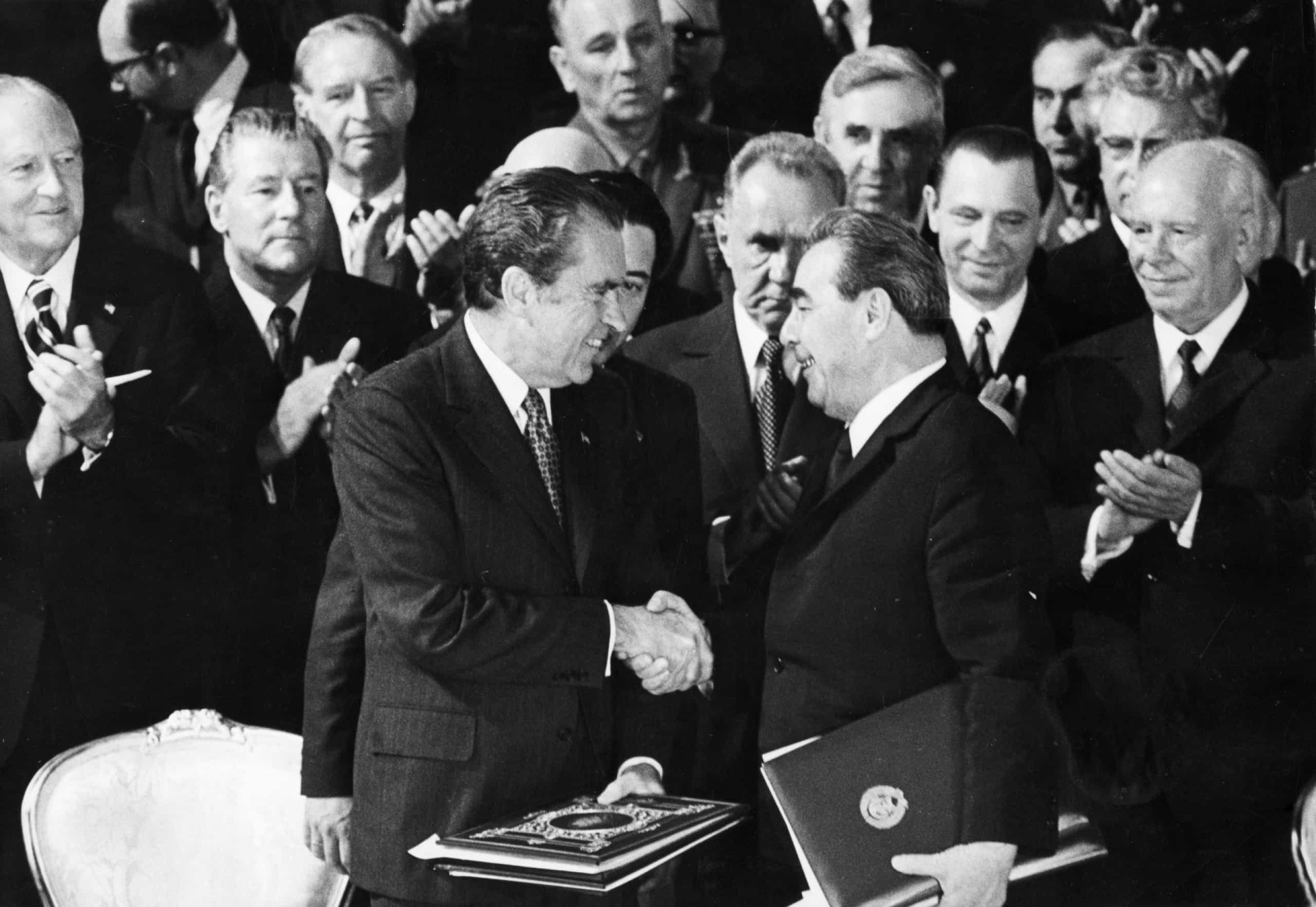 <p>A wave of renewed optimism sweeps the world as the United States and the Soviet Union sign the first Strategic Arms Limitation Treaty (SALT I) and the Anti-Ballistic Missile (ABM) Treaty. The clock drops back 120 seconds to 12 minutes before midnight as Richard Nixon and Leonid Brezhnev close the deal in Moscow.</p><p><a href="https://www.msn.com/en-ca/community/channel/vid-7xx8mnucu55yw63we9va2gwr7uihbxwc68fxqp25x6tg4ftibpra?cvid=94631541bc0f4f89bfd59158d696ad7e">Follow us and access great exclusive content every day</a></p>