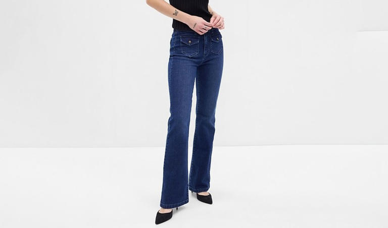 The 9 Best Jeans For Tall Women, Vetted By A 6-foot-tall Editor