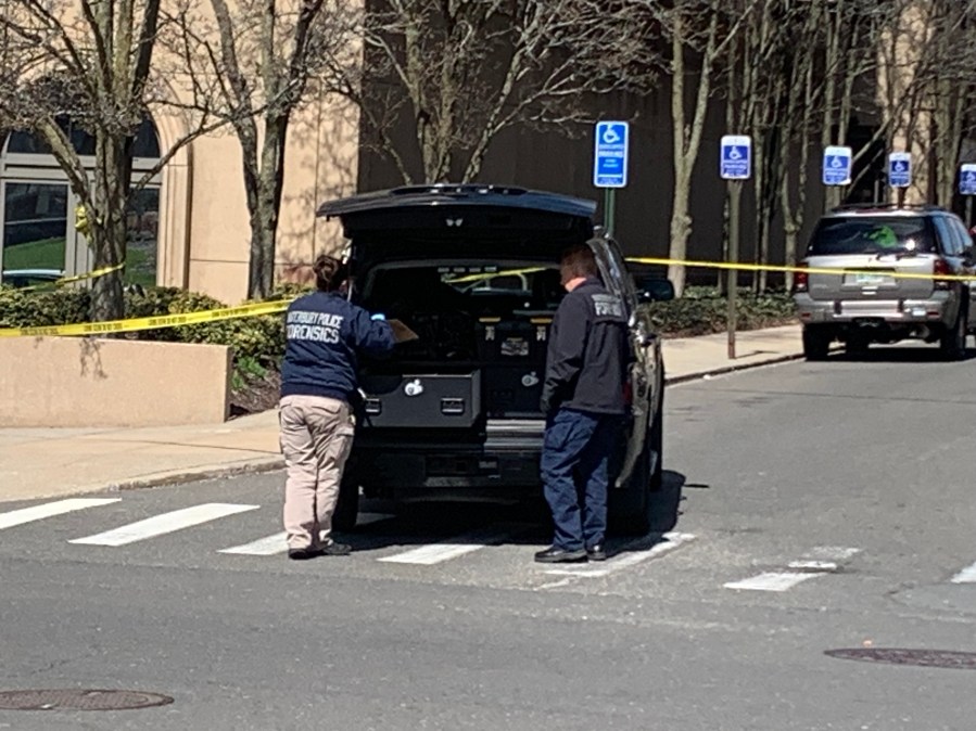 Man Shot Outside Waterbury Courthouse Dies