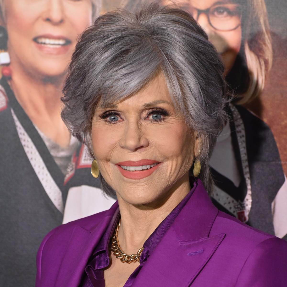 7 Flattering Gray Hairstyles Mature Women Can Try For A Chic Look This ...