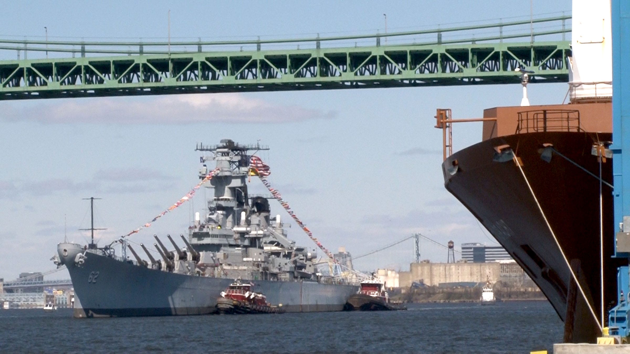 Battleship New Jersey moved down the Delaware River to the Philadelphia ...