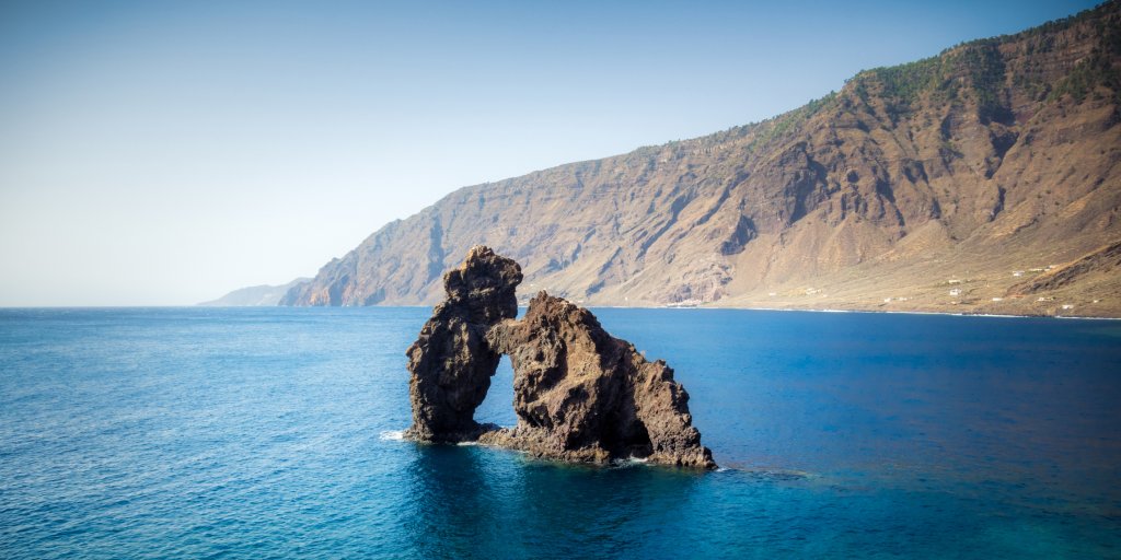 cette île sauvage fait partie des moins fréquentée en europe et elle est parfaite pour vos futures vacances