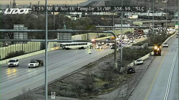 Wrong-way driver dies in crash, I-15 southbound shut down