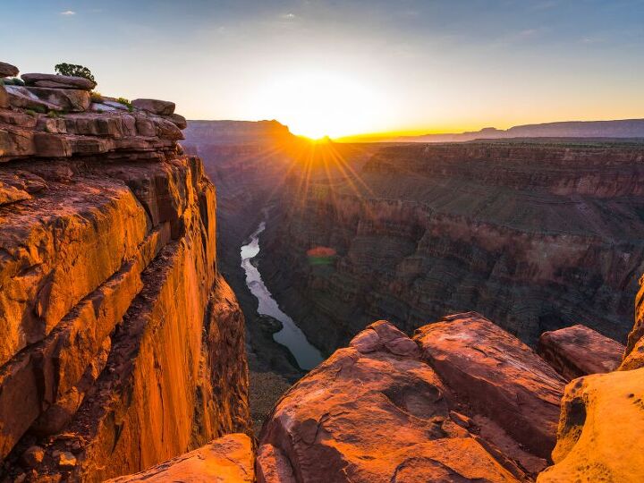 <p><span>Experience the awe-inspiring Grand Canyon in the mild spring weather before the summer heat sets in. Hikes down into the canyon, like the Bright Angel Trail, offer a unique perspective of the park's vast geological wonders. </span><em>Image credit: Canva</em></p>