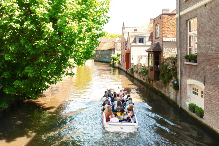 This family travel blog post covers a mother-and-daughter day trip to Bruges in Belgium!