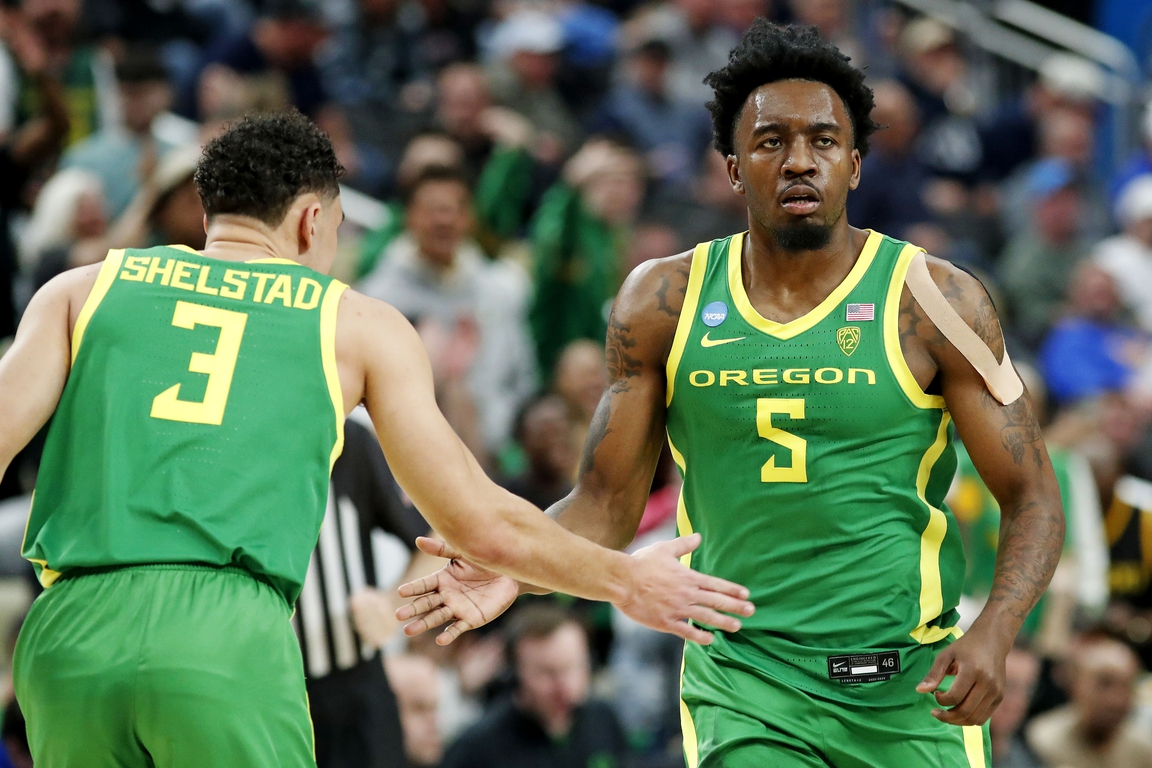 Oregon's Jermaine Couisnard Goes Off, Scores 40 In Upset Of No. 6 South ...