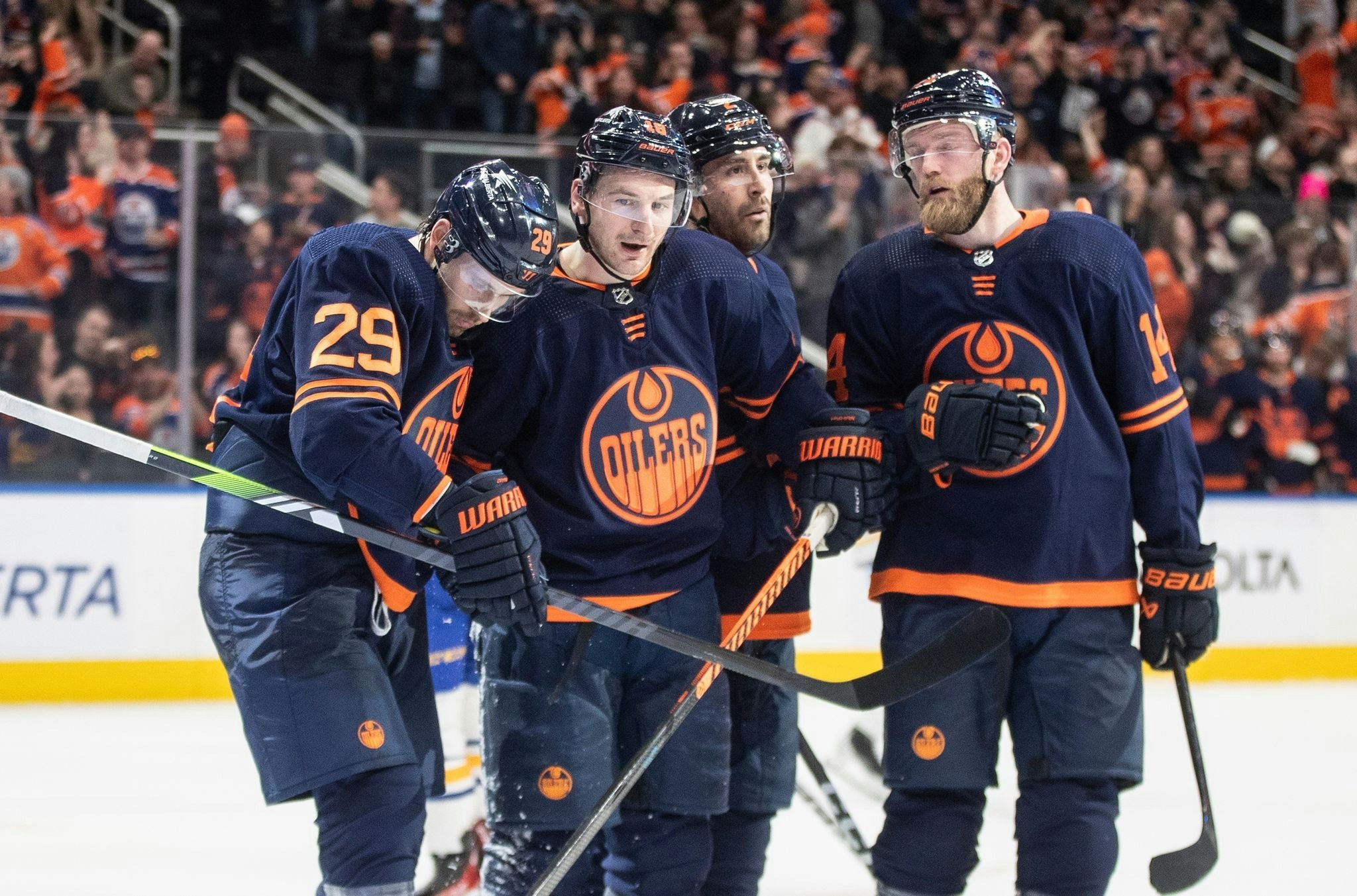 Eishockey: NHL: Draisaitl Mit Scorerpunkten Beim Kantersieg Der Oilers