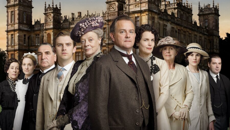 <p>Downton Abbey also featured a star-studded cast of talent. The main cast members for the first season included Hugh Bonneville, Jessica Brown Findlay, Laura Carmichael, Jim Carter, Maggie Smith, Brendan Coyle, Michelle Dockery, Elizabeth McGovern, Dan Stevens, Maggie Smith, Rose Leslie, Penelope Wilton, Siobhan Finneran, Joanna Froggatt, Phyllis Logan, Thomas Howes, Rob James-Collier, Sophie McShera, and Lesley Nicole. It remains to be seen who will return for the third and final film.</p>