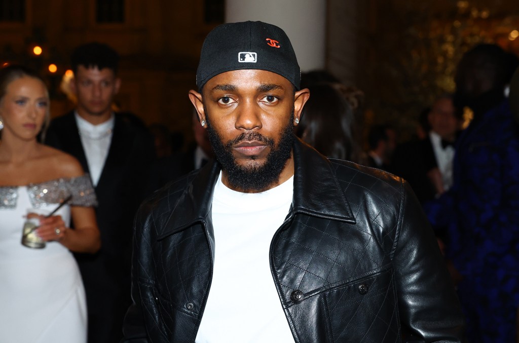 Kendrick Lamar Takes Hard Shots At Drake And J. Cole On Future And ...