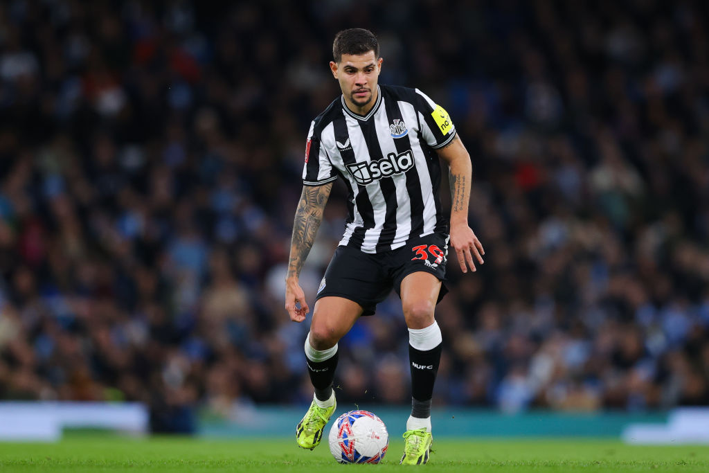 arsenal and man city in transfer fight over £100m newcastle united star