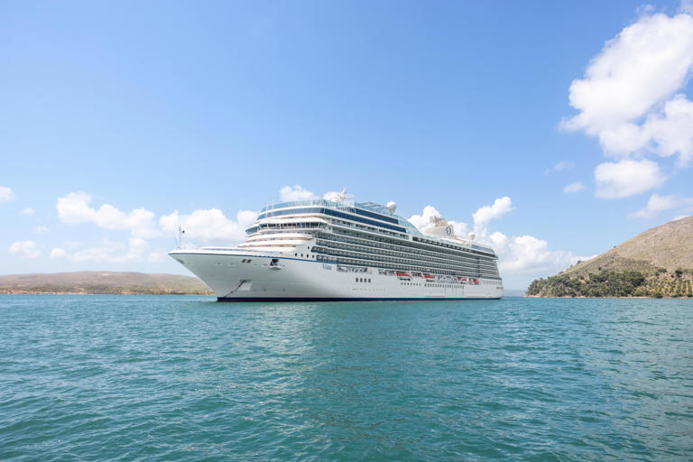 Oceania Cruises' Vista ship.