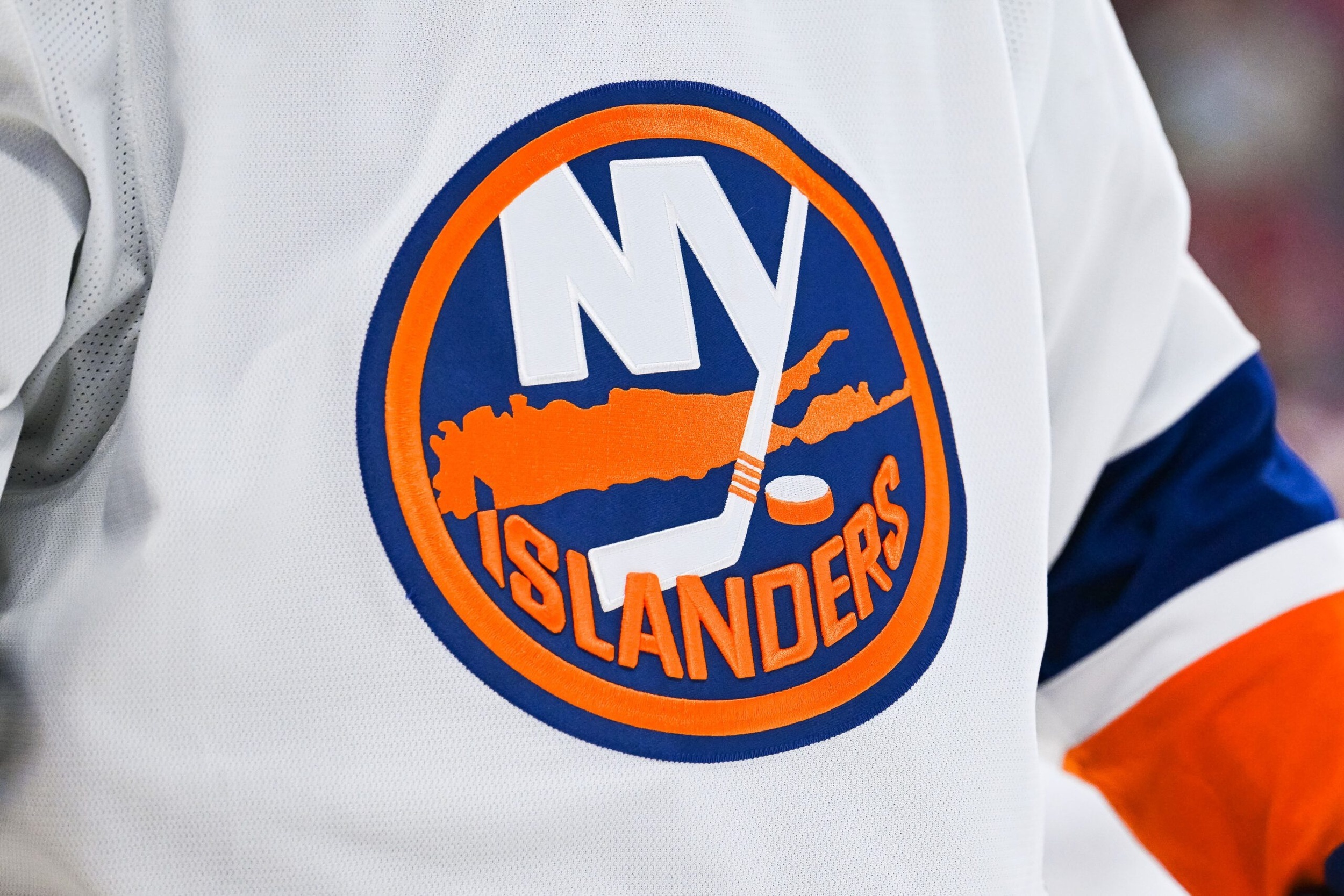 Islanders sign goaltender Josh Kotai to entry-level contract