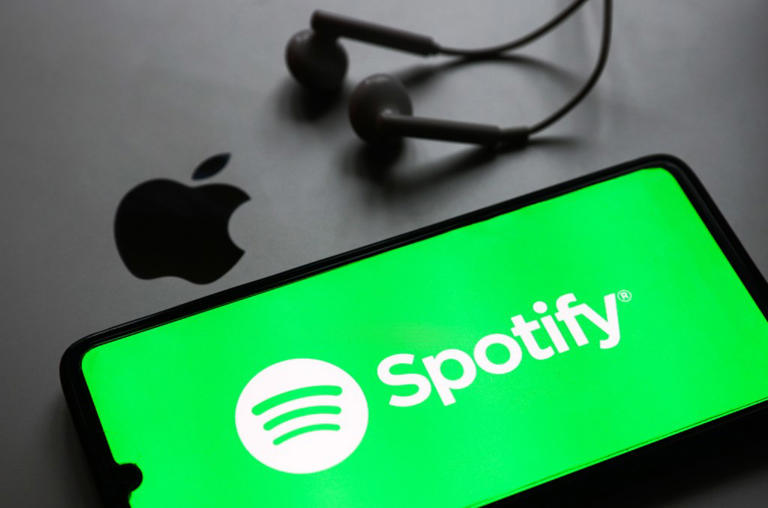 Spotify's Estimated $150M Songwriter Royalty Cuts: Music Industry Reactions (Updating)