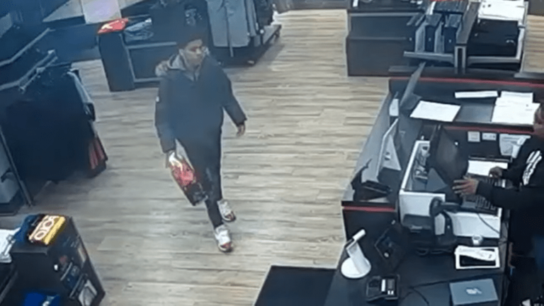 Montgomery County police looking for Silver Spring robbery suspect