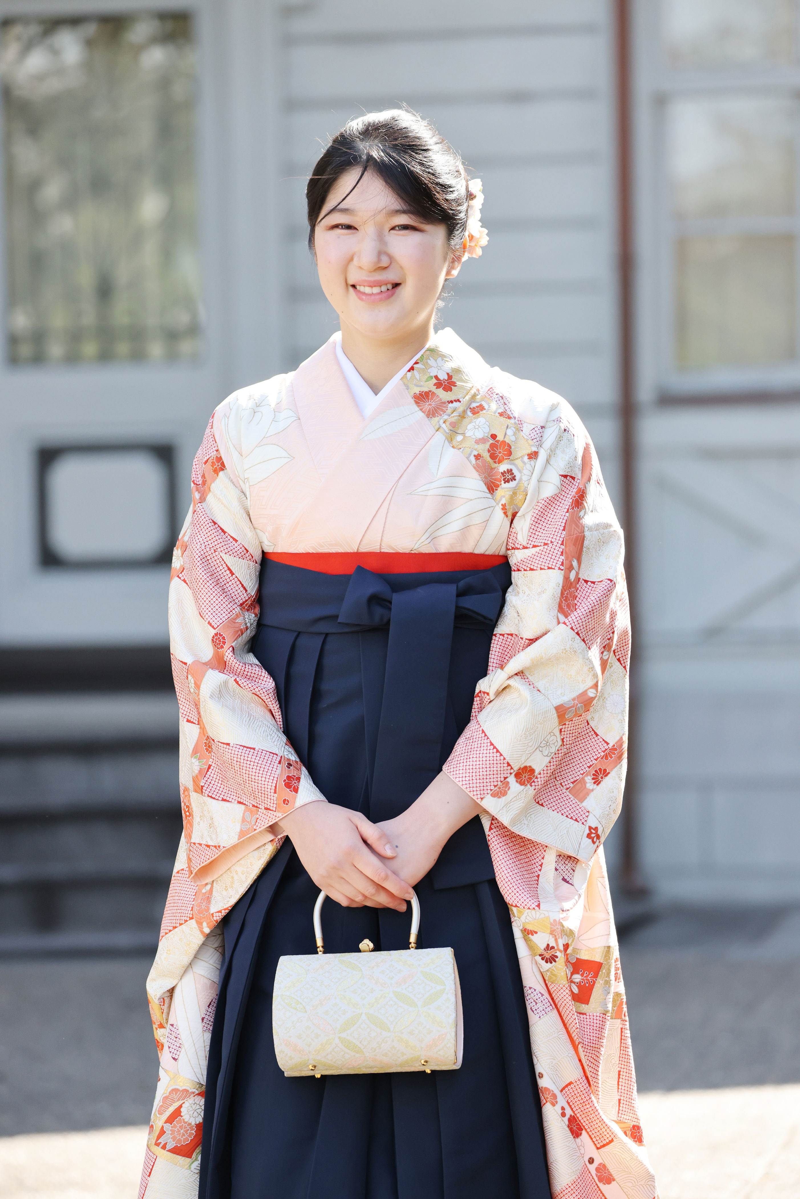 祝ご卒業】愛子さま 卒業式の着物には堂々たる天皇家の「