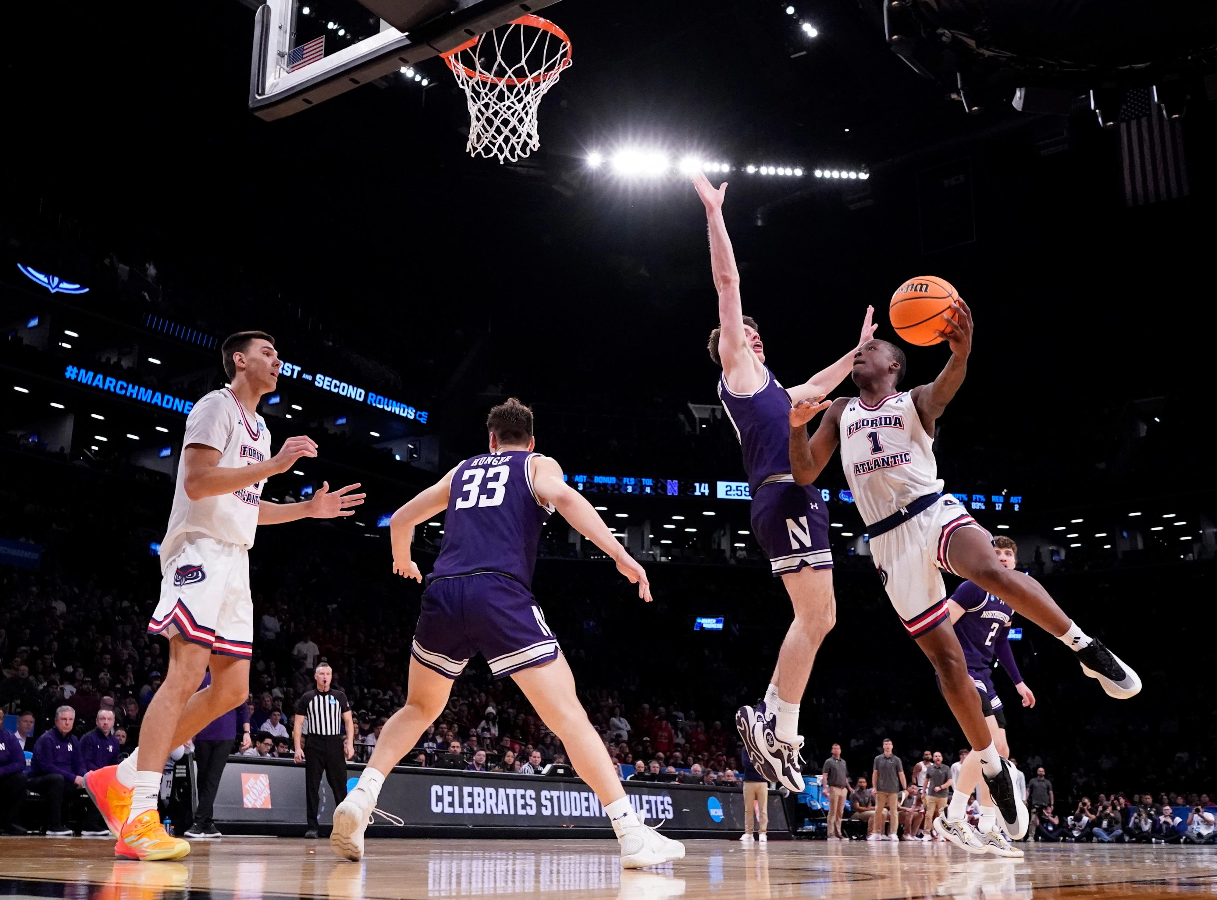 Florida Atlantic's Basketball Season Ends In Loss To Northwestern In ...