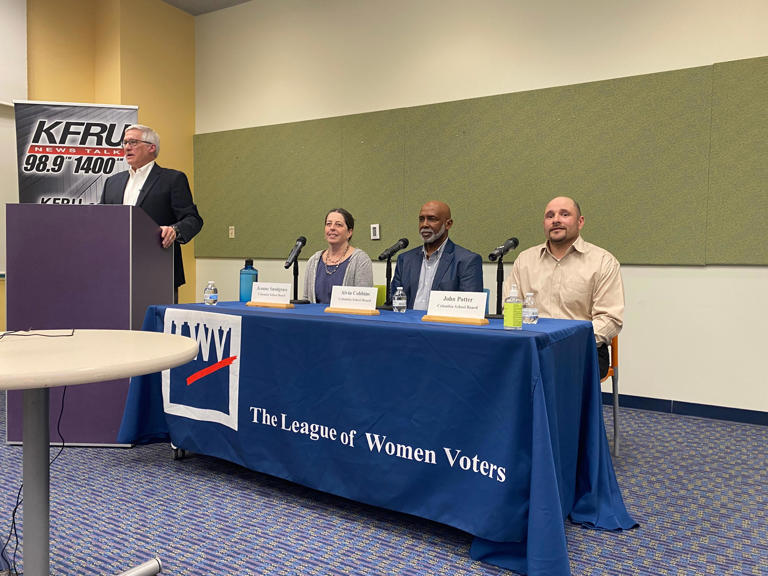 Moderator David Lisle and school board candidates Jeanne Snodgrass, Alvin Cobbins and John Potter at Thursday's Columbia-Boone County League of Women's Voters candidate forum.