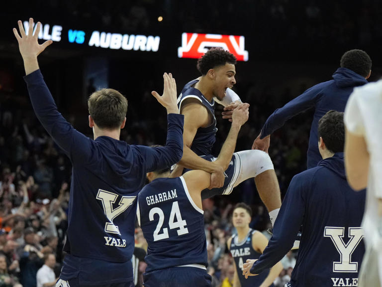 How many perfect March Madness brackets are left? Yale, Colorado upsets