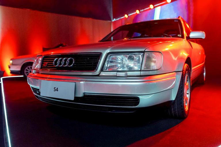 Audi celebra 30 anos de Brasil com carro da F1, SUV elétrico e esportivo de colecionador