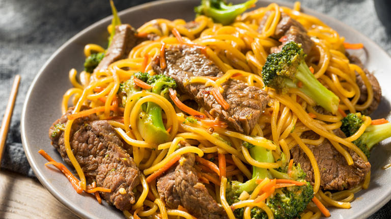 11 Ways To Upgrade Your Homemade Lo Mein