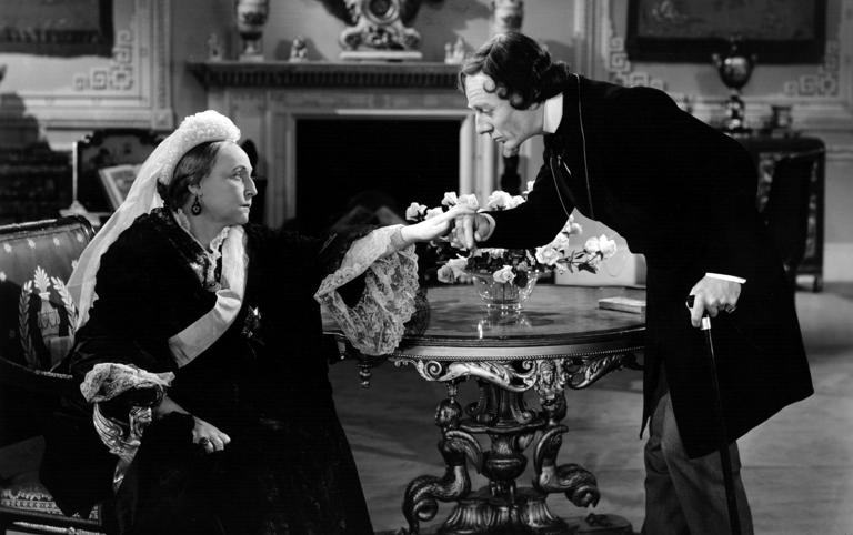 Yes ma'am: Fay Compton and John Gielgud as Queen Victoria and Prime Minister Benjamin Disraeli in the 1941 film Prime Minister - Hulton Archive/Getty Images